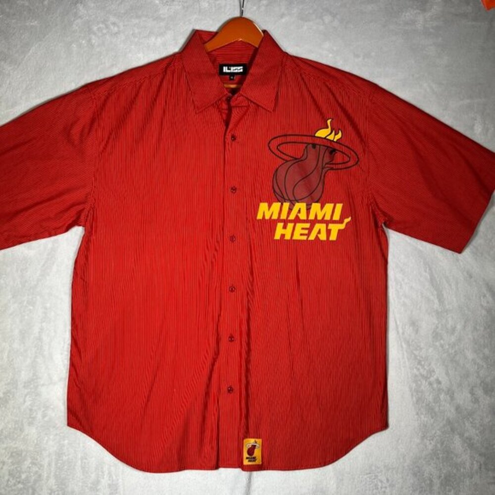 Miami Heat Shirt Mens XL Red‎ Striped Short Sleeve Button Down Logo NBA